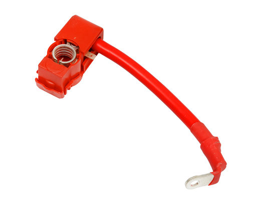 OE:61126821904 Cable de batterie Rouge Couleur de qualité stable