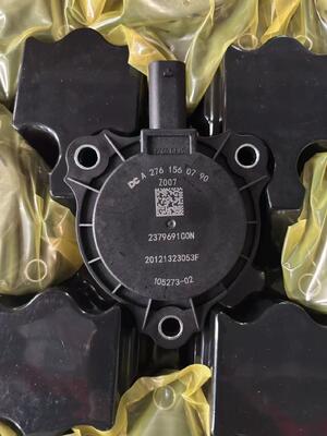 A2761560790  Électrovanne d'ajustement d'arbre à cames 2761560790-AP A2761560790 pour Mercedes-Benz